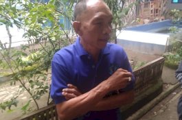 Guru Tidak Sanggup Lagi, 