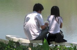 Kerasnya Larangan Berduaan dengan Lawan Jenis yang Bukan Mahram