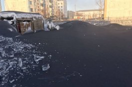 Salju di Rusia Berubah Jadi Hitam, Ternyata Ini Penyebabnya