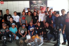 Puluhan Bikers Moge asal Makassar Lakukan Ini di Sidrap