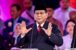 Prabowo Sebut Pemerintahan Jokowi Kerja Grasah-grusuh