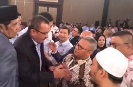 Video Detik-Detik Kericuhan pada Debat Capres Kedua, Mengapa Ferdinand Cium Tangan Luhut?