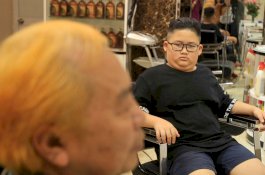 Gratis Potong Rambut Gaya Trump dan Kim Jong-un di Vietnam