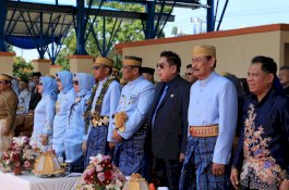 Abdul Hayat Bareng Gubernur Sulsel: Doakan Saja