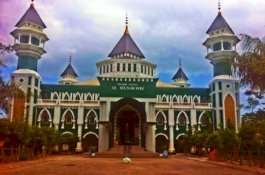 Sosialisasi Pemilu, KPU Pinrang Gelar Konser Musik di Halaman Masjid