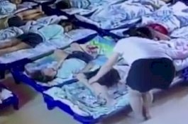 CCTV Rekam Aksi Guru TK Menusuk Murid-muridnya, Dipenjara 8 Bulan