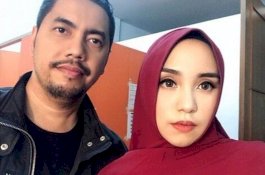 Salmafina Sunan Lepas Hijab, Sang Ayah Beri Pernyataan Menohok