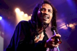 Bicara Soal Cinta, Orbit Cafe Hadirkan Ipang Lazuardi