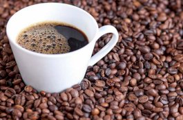 7 Makanan dan Minuman yang Baik untuk Kesehatan Otak