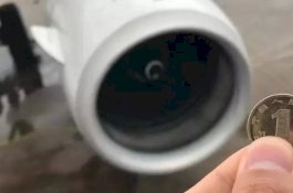 Biar Selamat, Penumpang di China Lempar Koin ke Mesin Pesawat