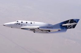 Pesawat Virgin Galactic Berpenumpang Berhasil Capai Tepi Ruang Angkasa
