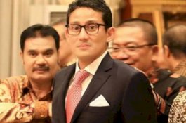 Demi Hadiri Resepsi Pernikahan Putra IYL, Sandiaga Terbang Khusus ke Makassar