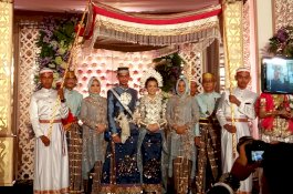 Di Resepsi Pernikahan Jaffi-Emma, Sandiaga Didaulat Wakili Keluarga IYL Beri Ucapan Terima Kasih