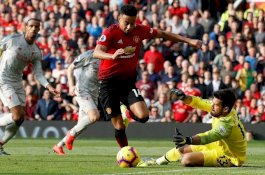 4 Pemain Cedera di Babak Pertama, Manchester United 0-0 Liverpool