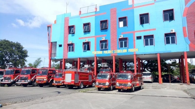 Kantor Dinas Kebakaran Kota Makassar.