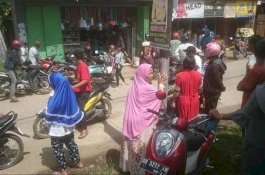 Motor Diparkir di Luar Toko, Uang Rp16 Juta di Bawah Sadel Raib