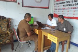 Diduga Koordinir Pemasangan APK Caleg, Lurah di Bone Diperiksa Panwaslu