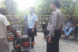 Dikepung Warga Jeneponto, Dua Pelaku Tinggalkan Motor Curian lalu Kabur ke Hutan