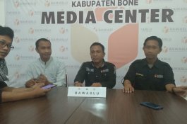 Camat dan 3 Kades di Bone Penuhi Panggilan Bawaslu