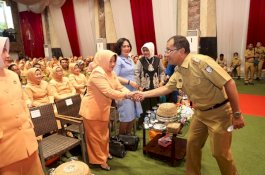 HUT Ke-18 Dharma Wanita, Danny Ungkap Peran Penting Ibu dalam Pemerintahan