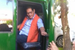 Tidak Lagi Sakti, Amran Amran Kini di Balik Jeruji