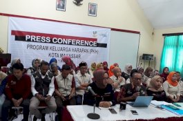 Terancam Diganti, Pendamping PKH Makassar Klarifikasi Bareng-Bareng