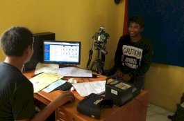 Permudah Pelayanan, Disdukcapil Lutim Langsung 'Jemput Bola' ke Desa