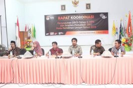 Gelar Rakor, Ketua KPU Bantaeng: Mau Jadi Manusia Biasa atau Luar Biasa?