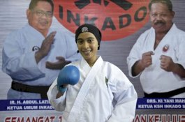 Uswatun Sumbang Emas Kedua untuk Lutra di Kejurda Karate