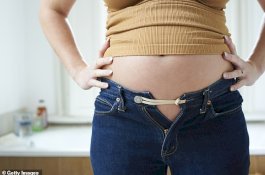 Nenek 2 Cucu Kira Dirinya Menopause, Ternyata Hamil Hingga Melahirkan