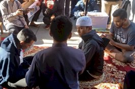 Dengar Bacaan Alquran Merdu di CFD, Pemuda Nonmuslim Ini Berlinang Air Mata Ucapkan Syahadat