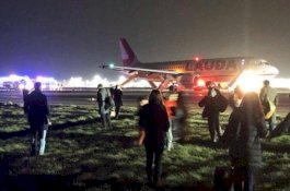 Ada Ledakan Saat Take Off, Pramugari Teriak 