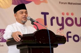 Tamsil Linrung Jadi Motivator Try Out dan Seminar Nasional di Bantaeng