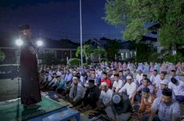 Salat Subuh Berjamaah, Ajang Silaturahmi Pegawai PDAM Makassar