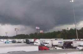 Tornado Menghantam Alabama, 22 Orang Tewas
