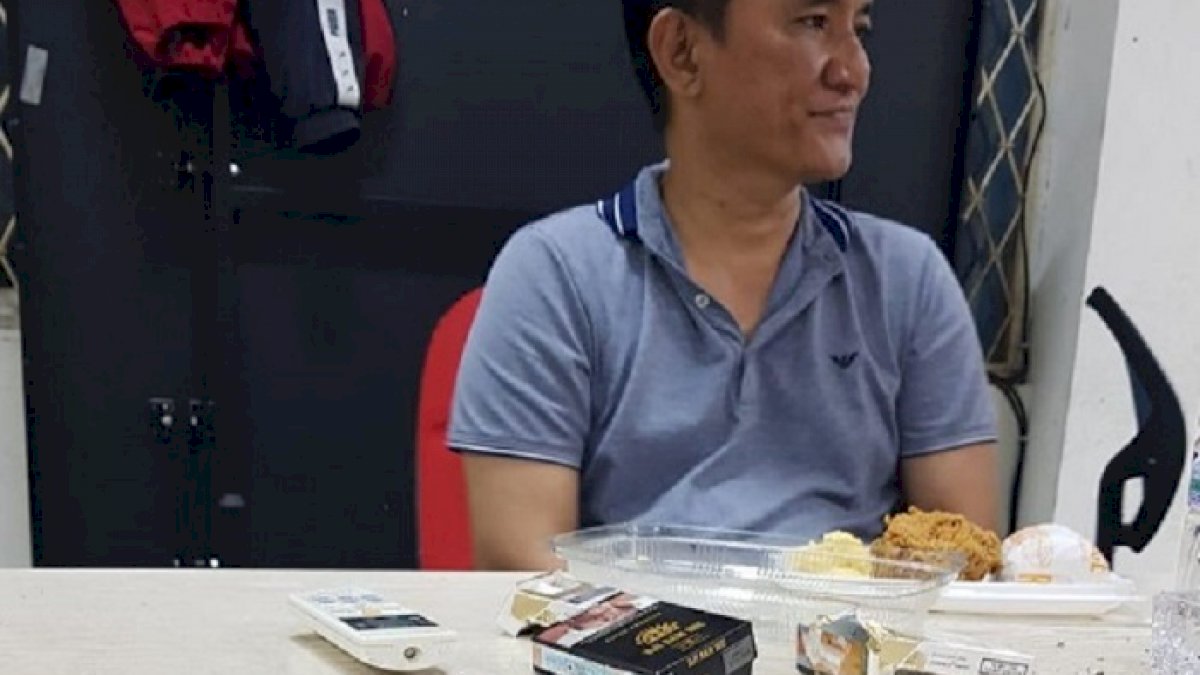 Kamar Andi Arief Digeledah Malam-Malam Selama 4 Jam, Ini Kesaksian Pihak Hotel