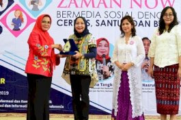 Ketua PKK Sulsel Ingatkan Para Ibu Harus Bijak Gunakan Gadget