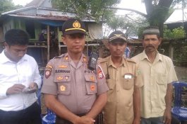 Pakai Baju Biru, Korban Tengkurap di Pinggir Sungai