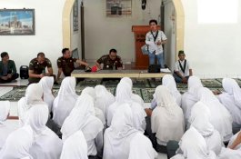 Gandeng HMI, Kejari Pinrang Sosialisasi Bahaya Narkoba di Sekolah