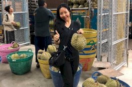 Petani Durian ini Tawarkan Rp4,4 Miliar Bagi Pria yang Bersedia Nikahi Putrinya