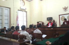 Didakwa 20 Tahun Penjara, Mantan Kasubag Umum Disdik Makassar Bantah Terlibat Korupsi