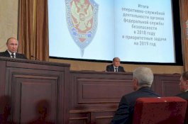 Putin: Rusia Hentikan Hampir 600 Mata-mata Asing Tahun Lalu