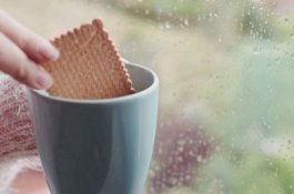 Penyebab Perut Tiba-tiba Lapar Saat Hujan