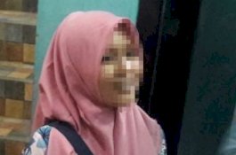 Janda Cantik Ini Kepergok Mesum dengan Pegawai Diskop di Indekos