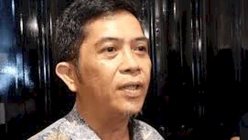 FT,Direktur Perusahaan Daerah (PD) Pasar Makassar Raya ,Syafrullah