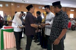 Pemkab Bulukumba Serahkan Pagu APBDes Rp74,82 Miliar
