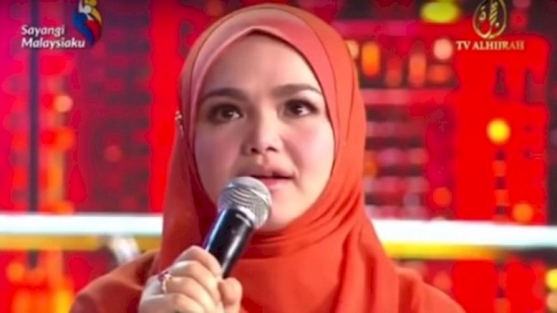 Siti Nurhaliza dalam sebuah acara televisi.