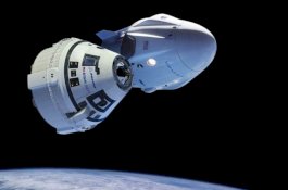 Stasiun Antariksa Internasional Rayakan Kedatangan Kapsul SpaceX