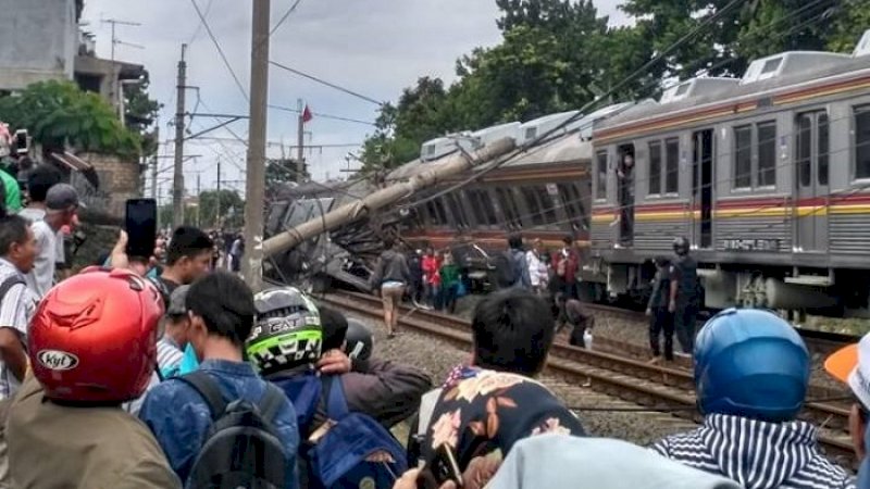 KRL yang mengalami kecelakaan di Kebon Pedes, Minggu (10/3/2019).