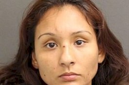 Tuduh Putrinya Berhubungan Badan dengan Pria, Ibu Muda Ini Tikam Berkali-kali